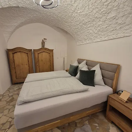 Apartment Charmantes Brauerei-altstadtgewoelbe Laufen